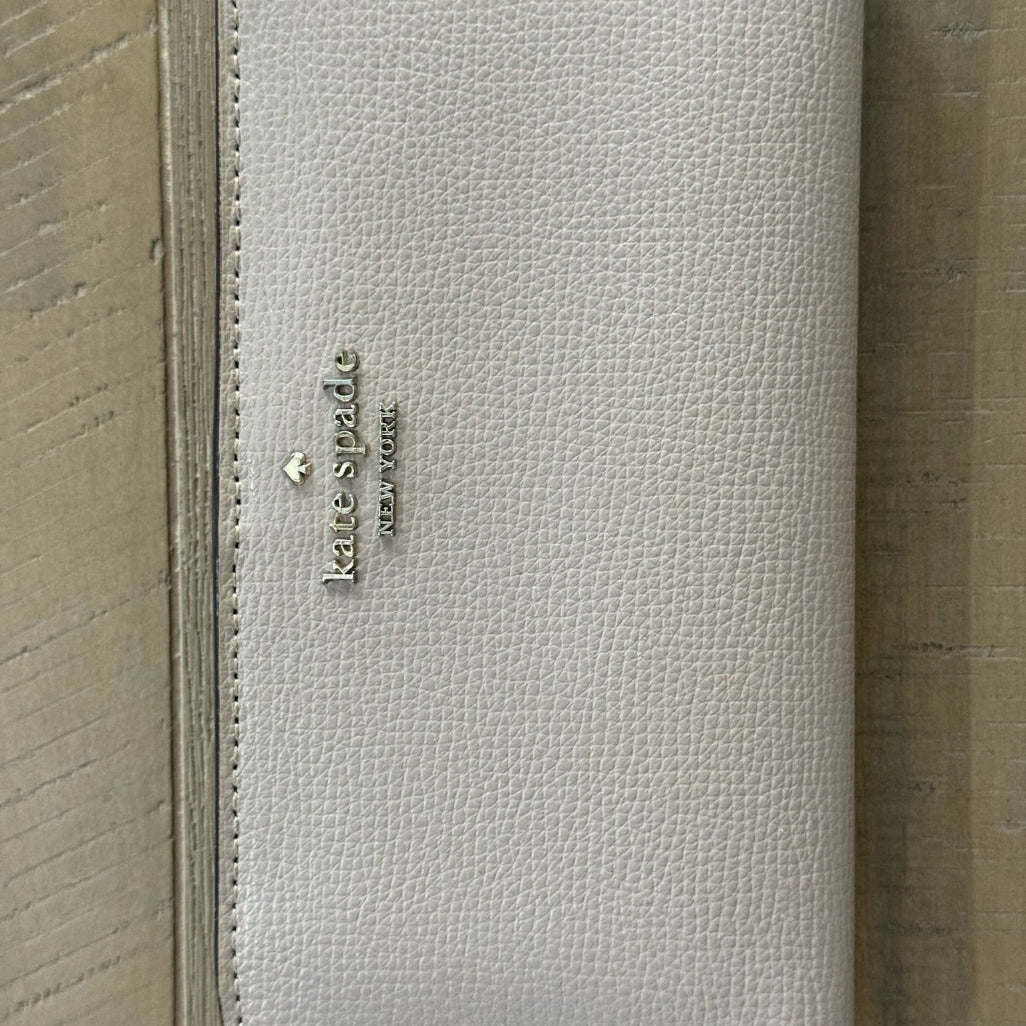Kate Spade New York Large Slim Bifold Wallet in Pale Grey