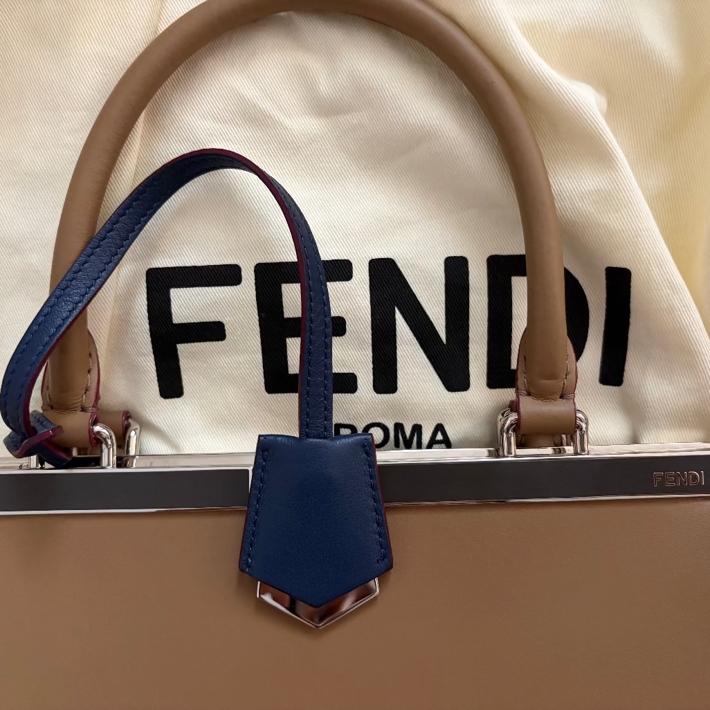 Fendi 3Jours Leather Tote in Beige